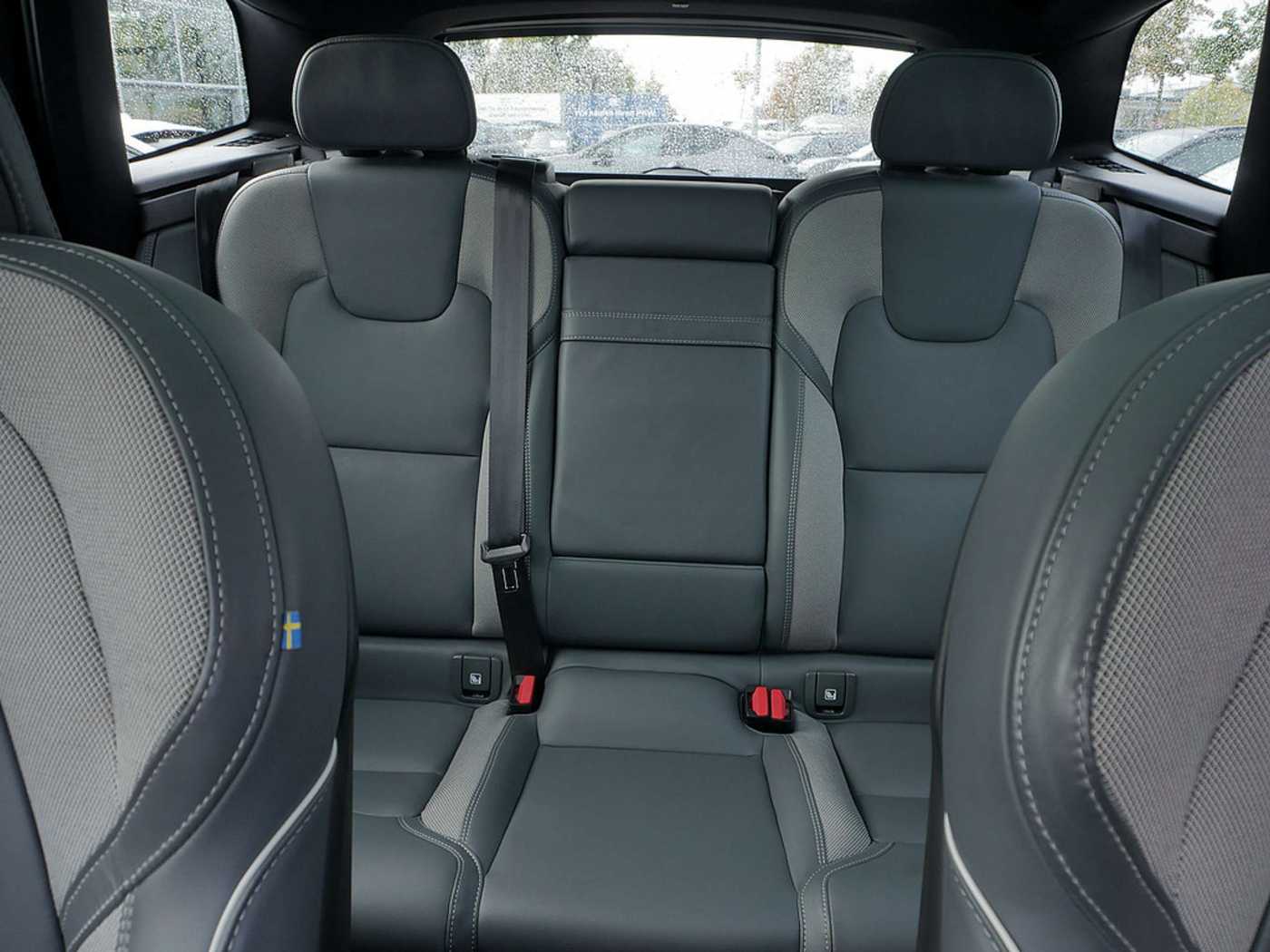 Volvo  B5 AWD R-Design EURO 6d HUD FACEL. LED