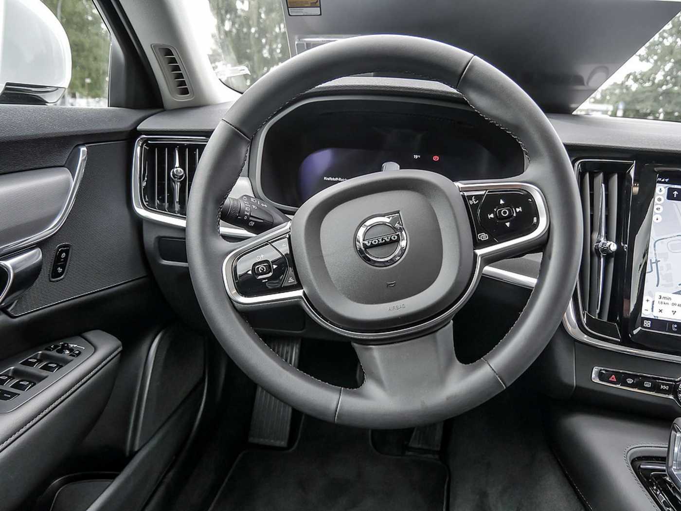 Volvo  Kombi T6 Core Recharge Plug-In Hybrid AWD