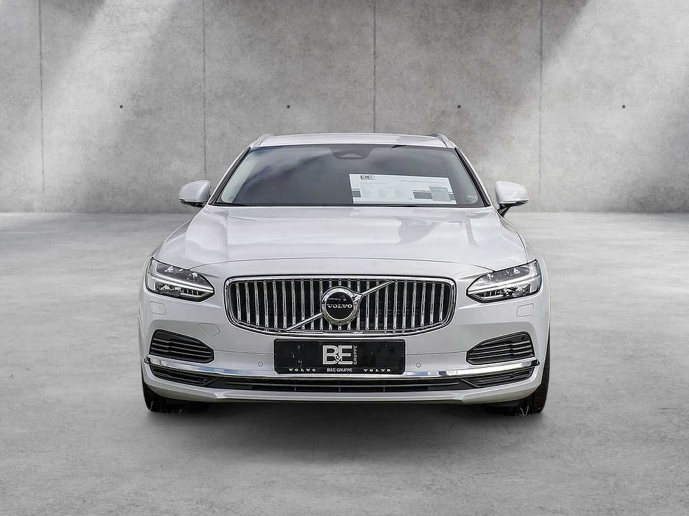 Volvo  Kombi T6 Core Recharge Plug-In Hybrid AWD