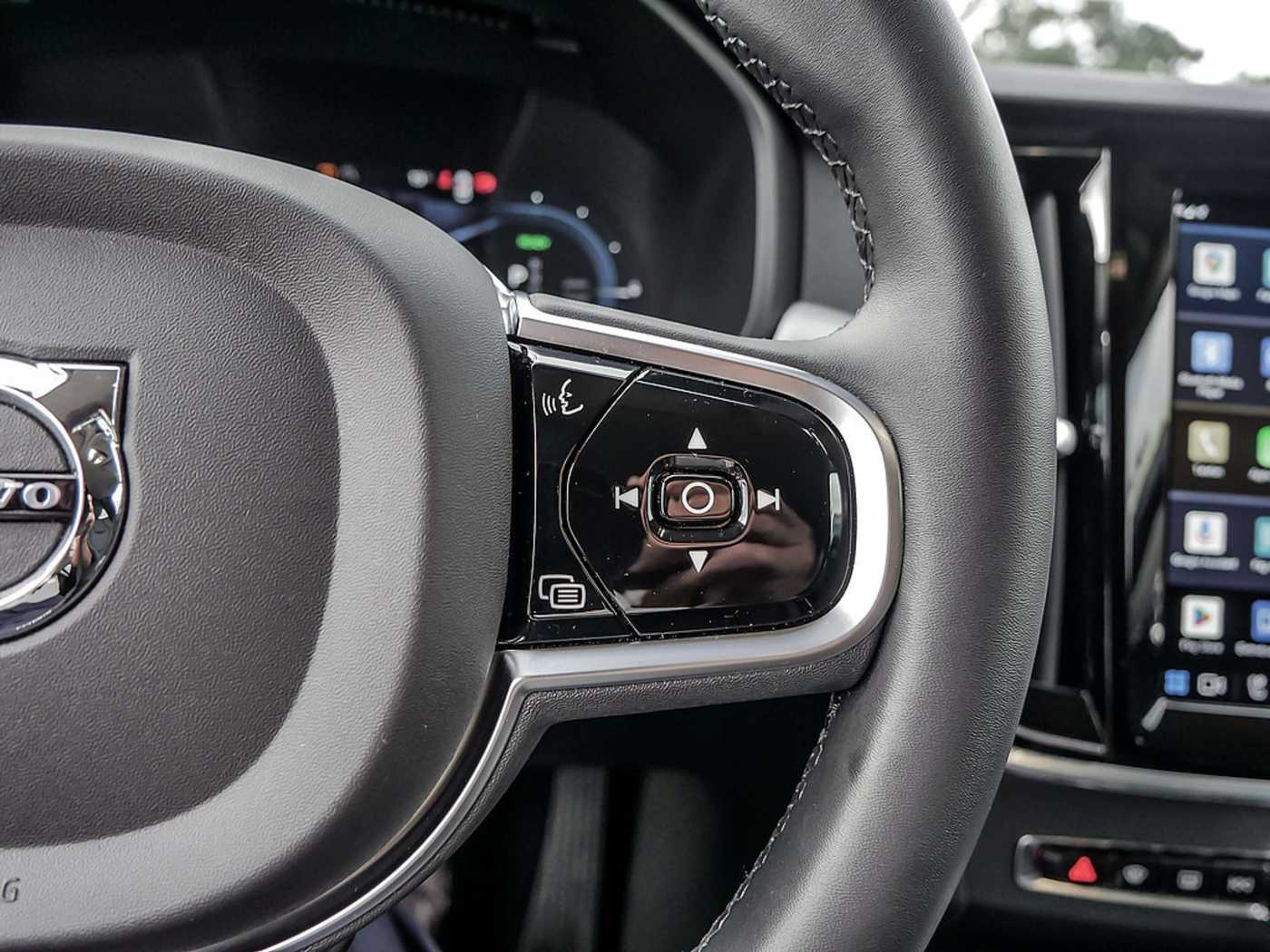 Volvo  Kombi T6 Core Recharge Plug-In Hybrid AWD