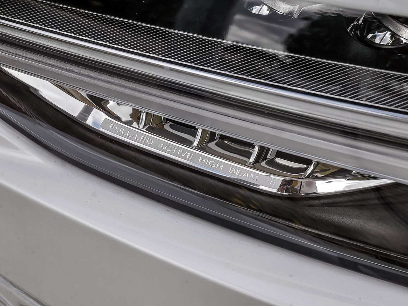 Volvo  Kombi T6 Core Recharge Plug-In Hybrid AWD