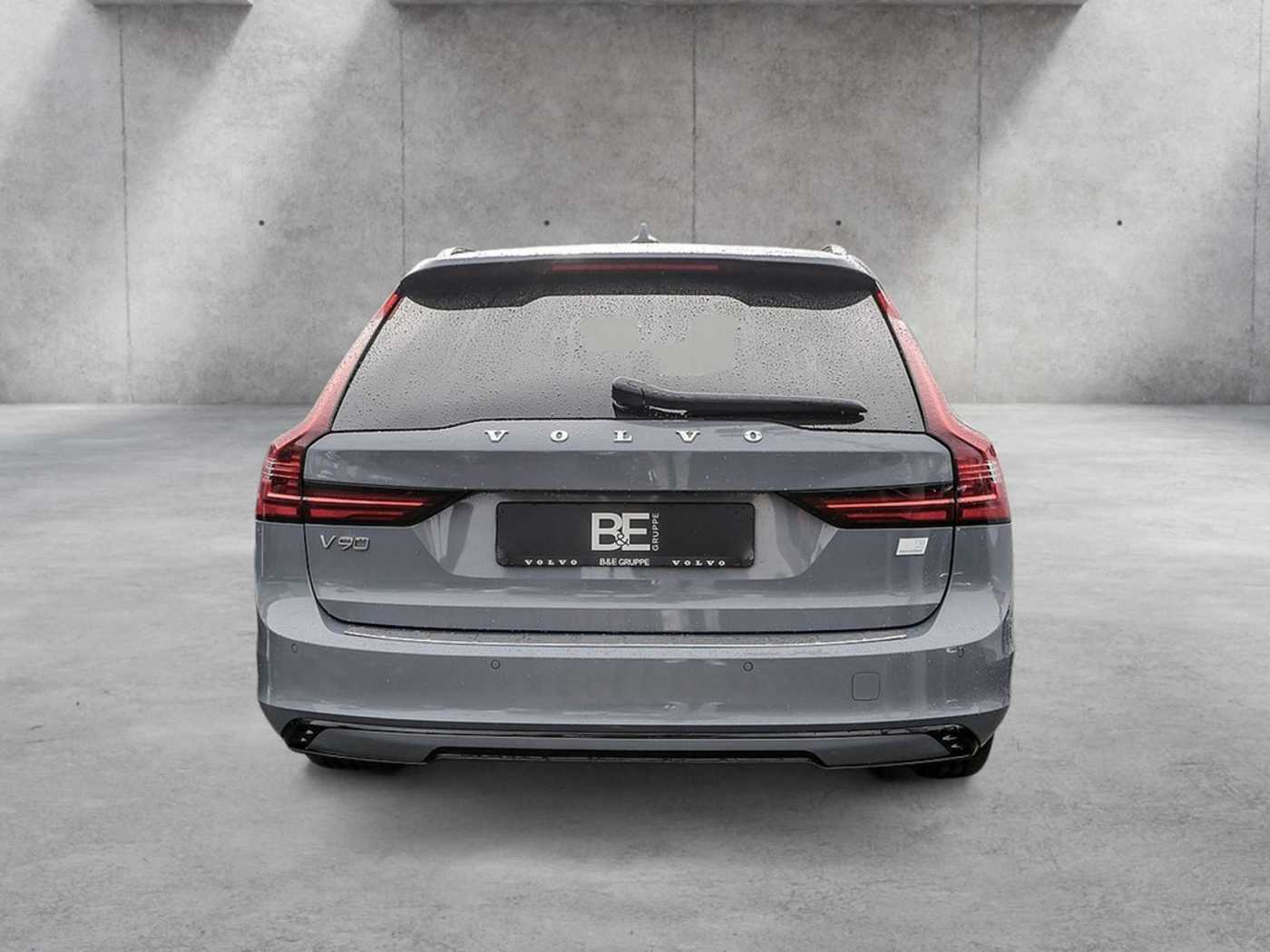 Volvo  Hybrid T8 Twin Engine AWD R-Design LED