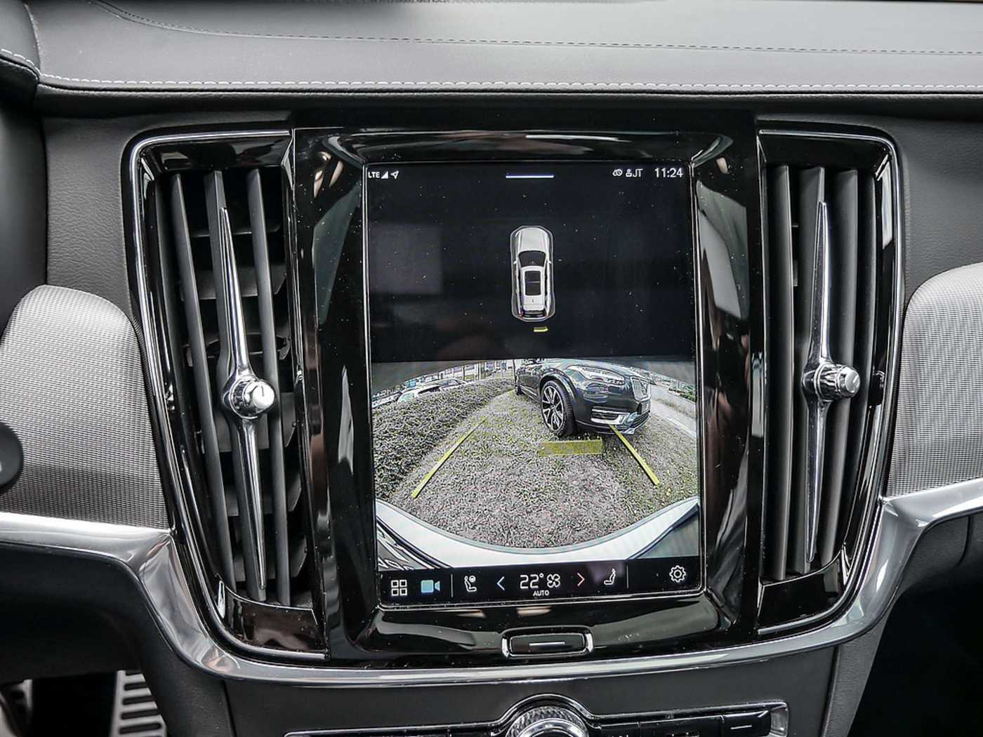 Volvo  T8 Twin Engine AWD R-Design H/K HGSD LED