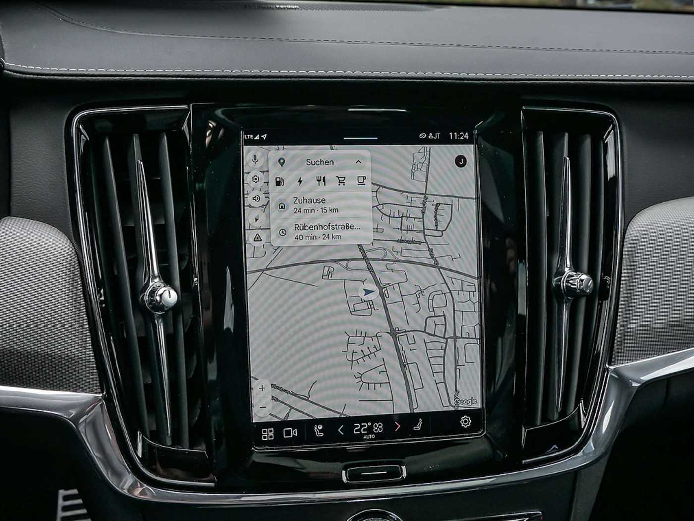 Volvo  T8 Twin Engine AWD R-Design H/K HGSD LED