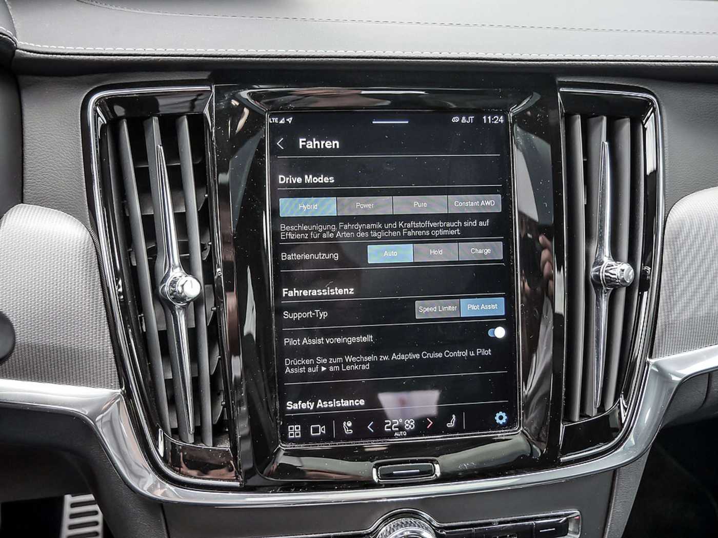 Volvo  T8 Twin Engine AWD R-Design H/K HGSD LED