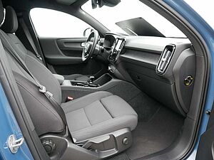Volvo  Plus Recharge Pure Electric AWD LED PANO
