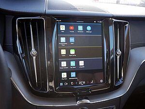 Volvo  T8 Ultra Dark Recharge Plug-In Hybrid AWD