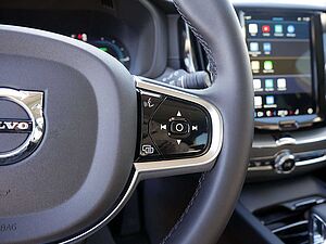 Volvo  T8 Ultra Dark Recharge Plug-In Hybrid AWD