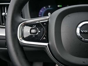 Volvo  T8 Ultra Dark Recharge Plug-In Hybrid AWD