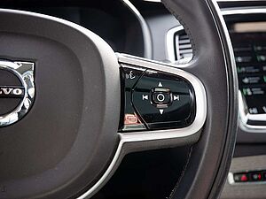 Volvo  2.0 Inscription Recharge Plug-In Hybrid AWD