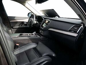 Volvo  2.0 Inscription Recharge Plug-In Hybrid AWD