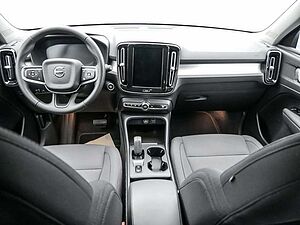 Volvo  1.5 R Design Expression Recharge Plug-In Hybrid 2W