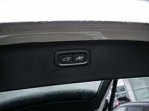 Volvo  T8 Inscription Expression AWD FACEL. LED