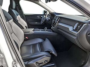 Volvo  T6 Inscription Expression Recharge AWD