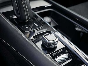 Volvo  T8 R-Design Recharge AWD ACC STANDHZ LED