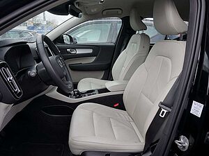 Volvo  T4 Inscription Expression Recharge Plug-In Hybrid