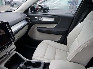 Volvo  T4 Inscription Expression Recharge Plug-In Hybrid