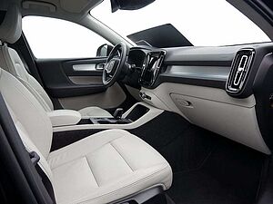 Volvo  T4 Inscription Expression Recharge Plug-In Hybrid