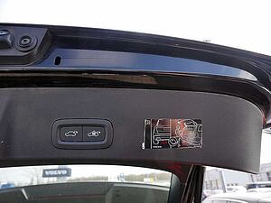 Volvo  T4 Inscription Expression Recharge LED