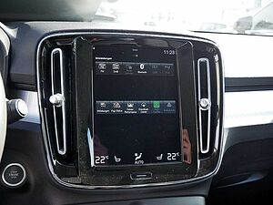 Volvo  T4 Inscription Expression Recharge LED