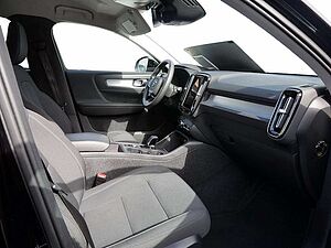 Volvo  T4 Inscription Expression Recharge LED