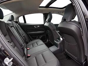 Volvo  T8 AWD Ultimate Dark AWD LED PANO 360°