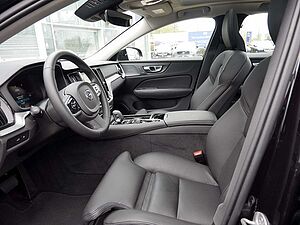 Volvo  T8 AWD Ultimate Dark AWD LED PANO 360°