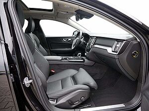 Volvo  T8 AWD Ultimate Dark AWD LED PANO 360°
