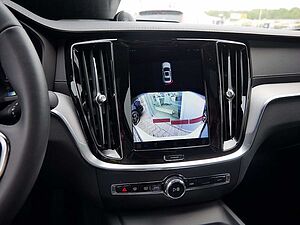 Volvo  B5 Benzin Ultimate Dark AWD LED PANO 360°