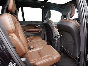 Volvo  2.0 Inscription Recharge Plug-In Hybrid AWD