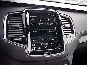 Volvo  2.0 Inscription Recharge Plug-In Hybrid AWD