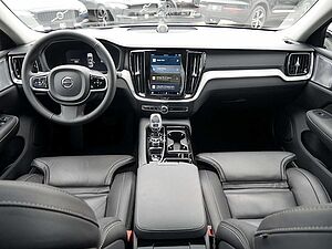 Volvo  T8 AWD Ultimate Dark AWD