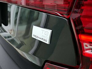 Volvo  T8 AWD Ultimate Dark AWD