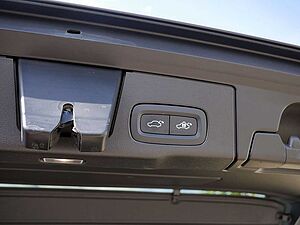 Volvo  T6 Inscription Expression Recharge AWD