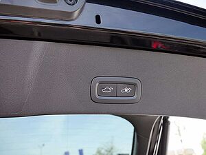 Volvo  Ultimate Recharge Pure Electric AWD PANO