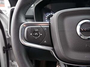Volvo  T4 Inscription Expression Recharge LED