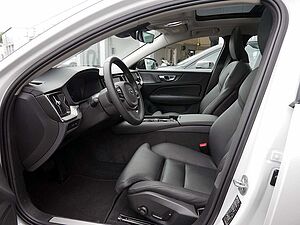 Volvo  T8 Twin Engine AWD Ultimate Dark Plug-InE6