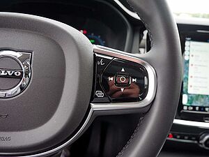 Volvo  T8 Twin Engine AWD Ultimate Dark Plug-InE6
