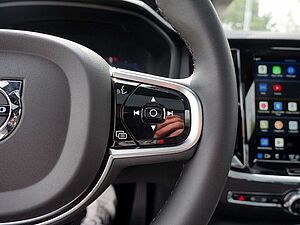 Volvo  T8 Twin Engine AWD Ultimate Dark Plug-InE6