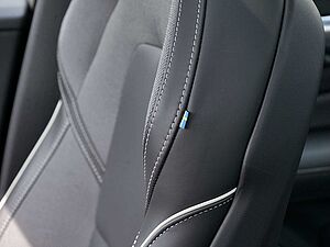 Volvo  T8 Twin Engine AWD Ultimate Dark Plug-InE6
