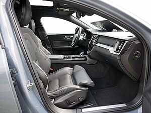 Volvo  T8 Twin Engine AWD Ultimate Dark Plug-InE6