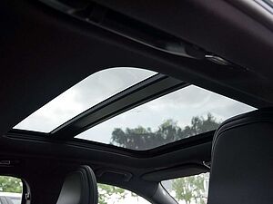 Volvo  T8 Twin Engine AWD Ultimate Dark Plug-InE6