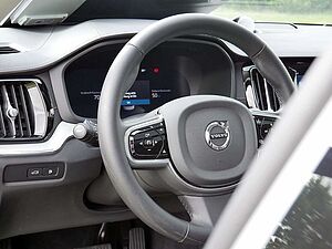 Volvo  T8 Twin Engine AWD Ultimate Dark Plug-InE6