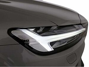 Volvo  T8 Twin Engine AWD Ultimate Dark Plug-InE6
