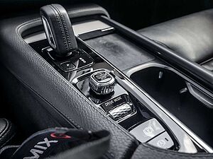 Volvo  T8 R-Design Expression Recharge HUD LED