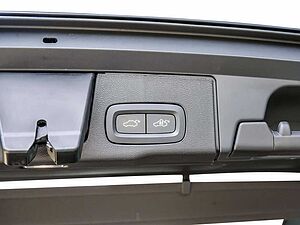 Volvo  T6 Inscription Expression Recharge AWD