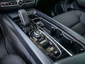 Volvo  T6 Inscription Expression Recharge AWD