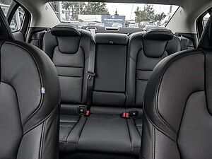 Volvo  T8 AWD Ultimate Dark AWD