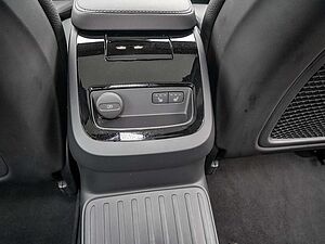 Volvo  T8 AWD Ultimate Dark AWD
