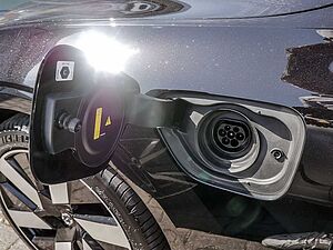Volvo  T8 AWD Ultimate Dark AWD